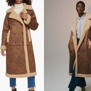 SOLD on Depop//NWT Levi’s Long Brown Sherpa Jacket 🧥